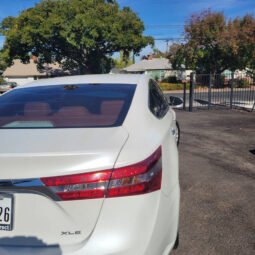 2013 Toyota Avalon full