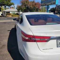 2013 Toyota Avalon full