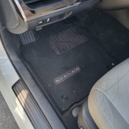 2013 Toyota Avalon full