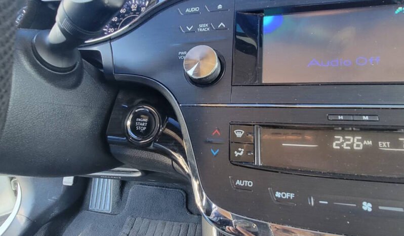 2013 Toyota Avalon full